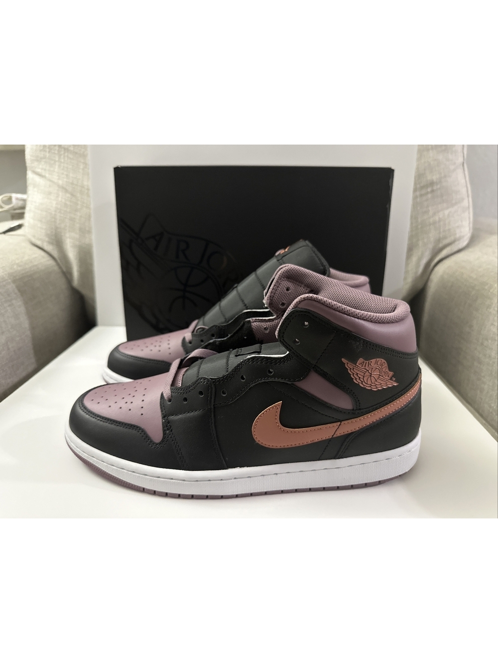 Jordan 1 Mid Black Sky J Orange Men’s Size 11.5 Casual Shoes FB9911-008 New